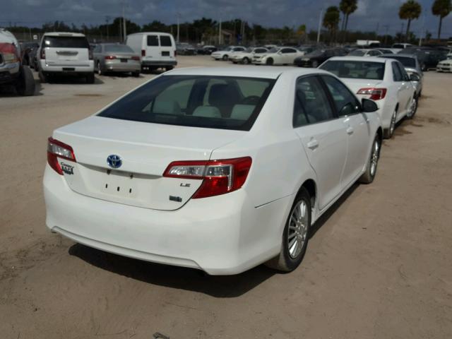 4T1BD1FKXCU003430 - 2012 TOYOTA CAMRY HYBR WHITE photo 4