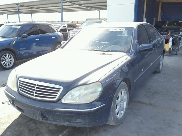 WDBNG75J3YA071595 - 2000 MERCEDES-BENZ S 500 BLUE photo 2