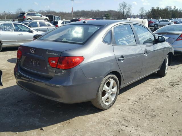 KMHDU46D08U557885 - 2008 HYUNDAI ELANTRA GL GRAY photo 4