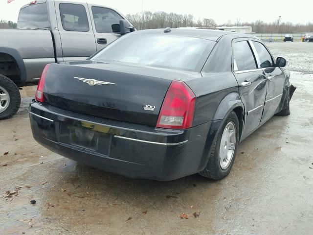 2C3KA53G86H116339 - 2006 CHRYSLER 300 TOURIN BLACK photo 4