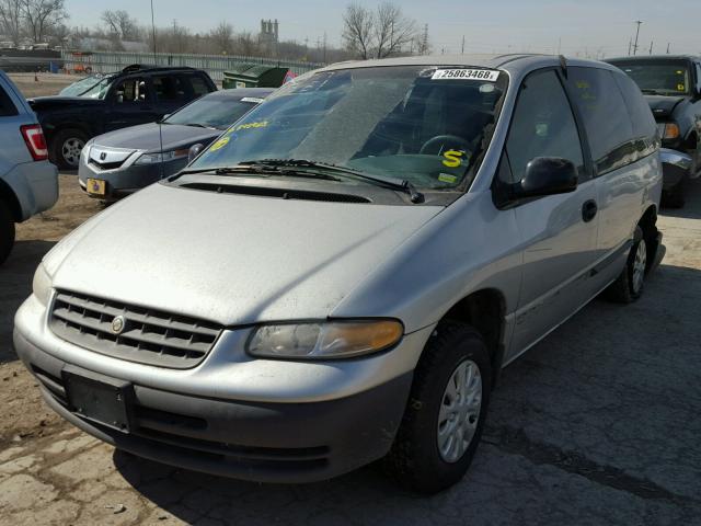 2C4GJ2534YR898923 - 2000 CHRYSLER VOYAGER SILVER photo 2