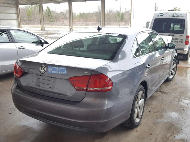 1VWBP7A3XDC131928 - 2013 VOLKSWAGEN PASSAT SE GRAY photo 4