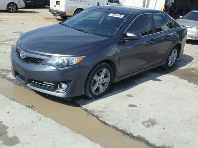 4T1BF1FK3DU689578 - 2013 TOYOTA CAMRY L CHARCOAL photo 2