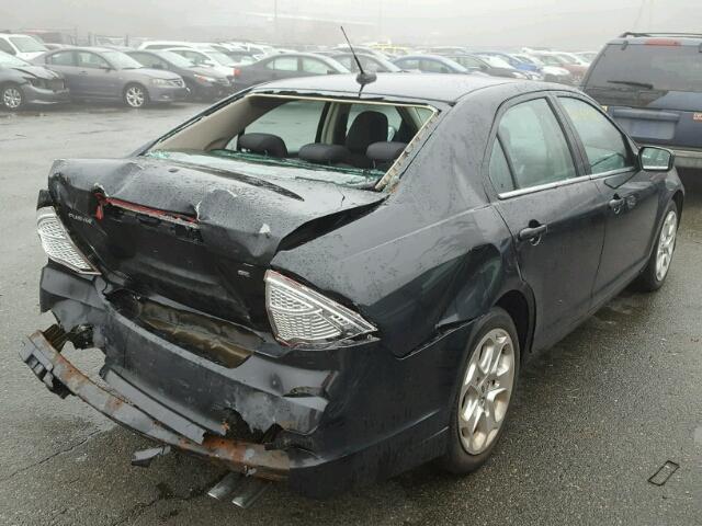 3FAHP0HA2AR147715 - 2010 FORD FUSION SE BLACK photo 4