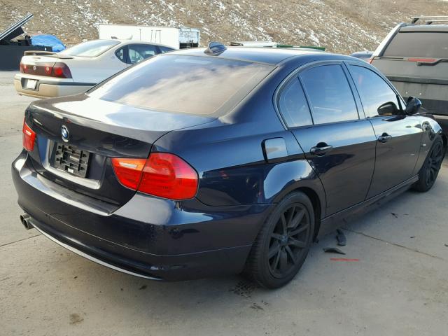 WBAPH775X9NM27734 - 2009 BMW 328 I BLUE photo 4