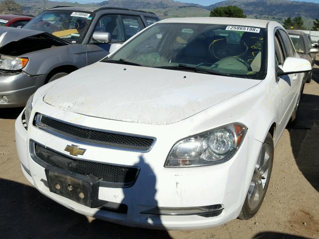 1G1ZD5E18BF356344 - 2011 CHEVROLET MALIBU 2LT WHITE photo 2