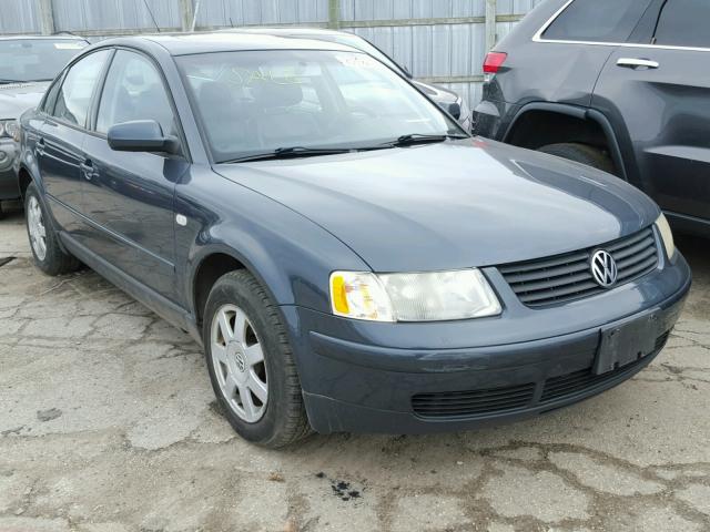 WVWMA23B6YP341932 - 2000 VOLKSWAGEN PASSAT GLS BLUE photo 1