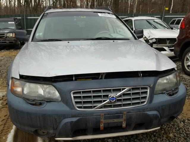 YV1SZ58D521062357 - 2002 VOLVO V70 XC SILVER photo 9