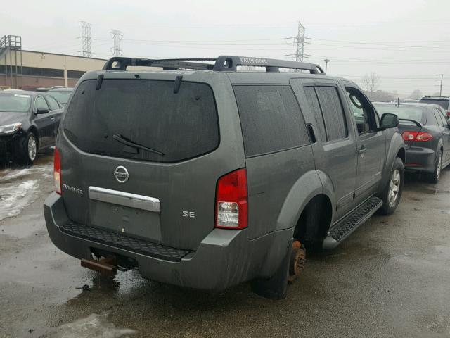 5N1AR18W75C716131 - 2005 NISSAN PATHFINDER GRAY photo 4