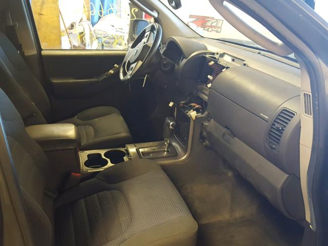 5N1AR18W75C716131 - 2005 NISSAN PATHFINDER GRAY photo 5