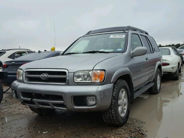 JN8DR07X11W500665 - 2001 NISSAN PATHFINDER SILVER photo 2