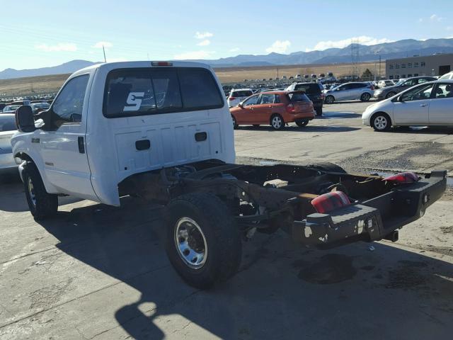 1FTSF31P04EC95873 - 2004 FORD F350 SRW S WHITE photo 3