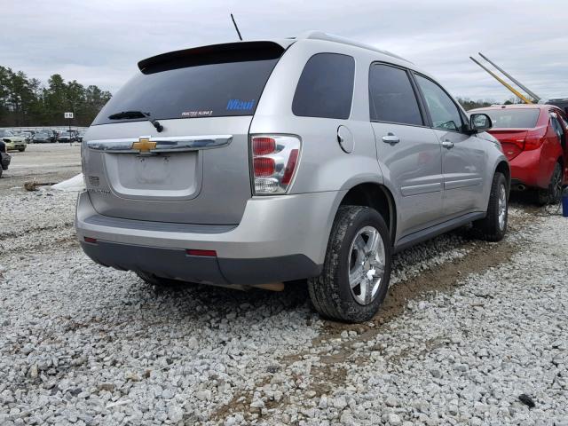 2CNDL73F186302204 - 2008 CHEVROLET EQUINOX LT SILVER photo 4