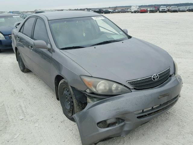 4T1BE32K02U566130 - 2002 TOYOTA CAMRY LE GRAY photo 1