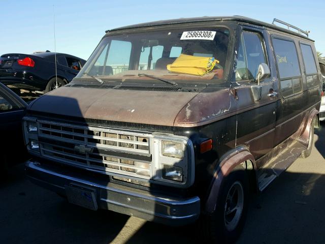 1GBEG25K0L7143411 - 1990 CHEVROLET G20 BURGUNDY photo 2