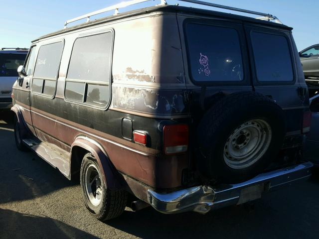 1GBEG25K0L7143411 - 1990 CHEVROLET G20 BURGUNDY photo 3