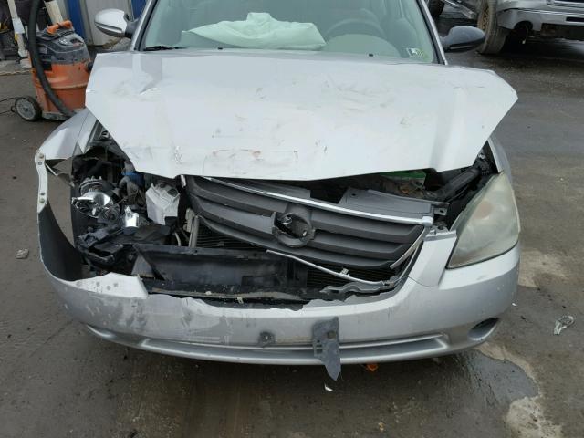 1N4AL11D13C346974 - 2003 NISSAN ALTIMA BAS SILVER photo 7