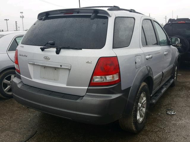 KNDJC733555380120 - 2005 KIA SORENTO EX SILVER photo 4