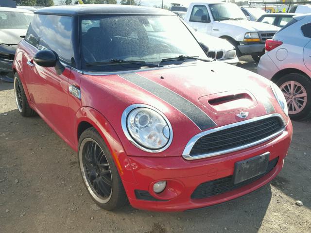 WMWMF735X9TT97533 - 2009 MINI COOPER S RED photo 1