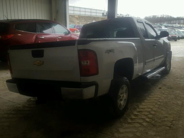 1GCRKSE30BZ154142 - 2011 CHEVROLET SILVERADO SILVER photo 4