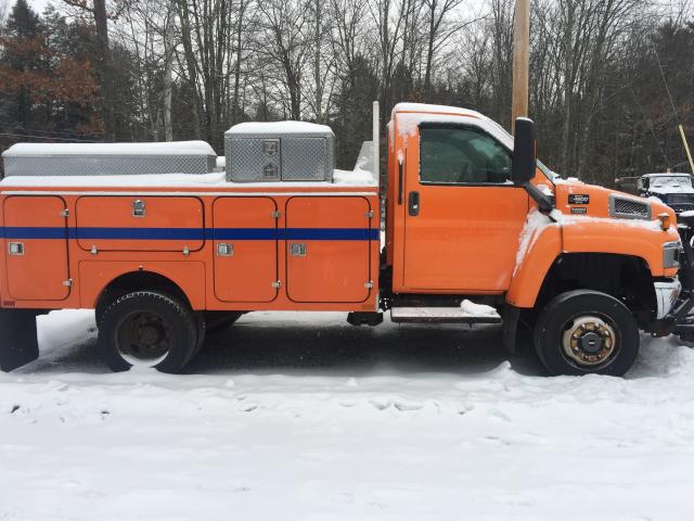 1GDE4C3225F526865 - 2005 GMC C4500 C4C0 ORANGE photo 3