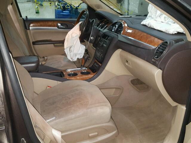 5GAKVBED4CJ405232 - 2012 BUICK ENCLAVE BROWN photo 5