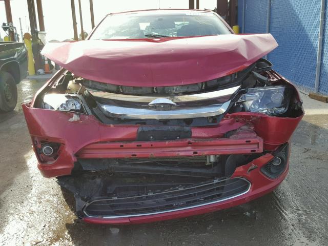 3FAHP0HA3BR131248 - 2011 FORD FUSION SE RED photo 9