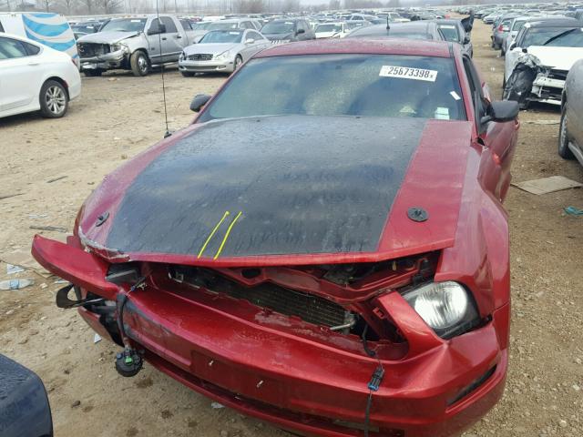 1ZVFT80N675278746 - 2007 FORD MUSTANG RED photo 7