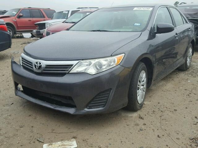 4T4BF1FK4DR289731 - 2013 TOYOTA CAMRY L GRAY photo 2