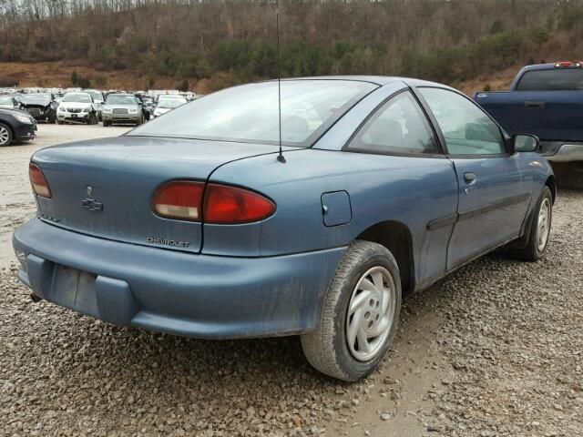 1G1JC1245VM140068 - 1997 CHEVROLET CAVALIER B BLUE photo 4