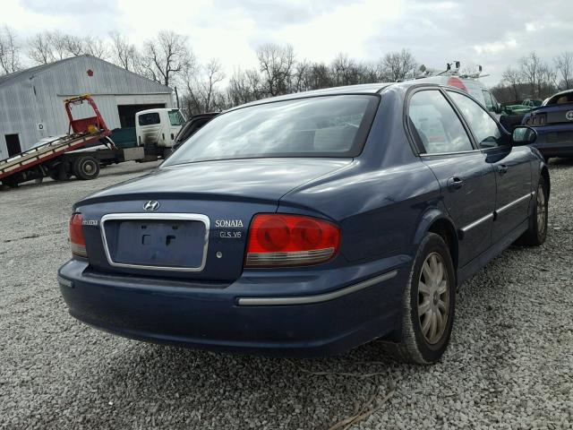 KMHWF35H42A578670 - 2002 HYUNDAI SONATA GLS BLUE photo 4