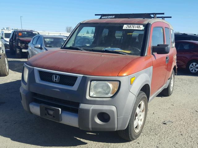 5J6YH185X3L014874 - 2003 HONDA ELEMENT EX ORANGE photo 2