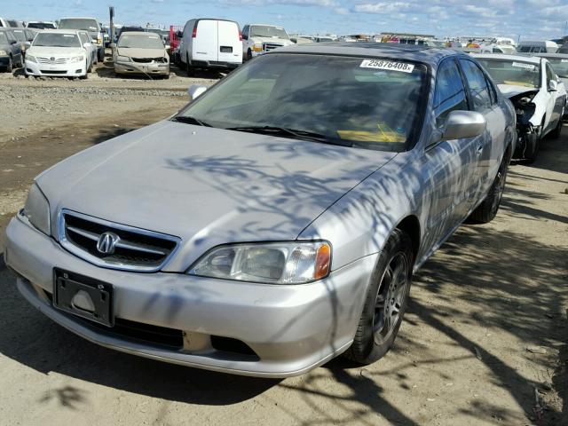 19UUA5645XA021759 - 1999 ACURA 3.2TL GOLD photo 2