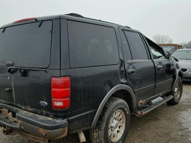 1FMEU1667YLC27851 - 2000 FORD EXPEDITION BLACK photo 4