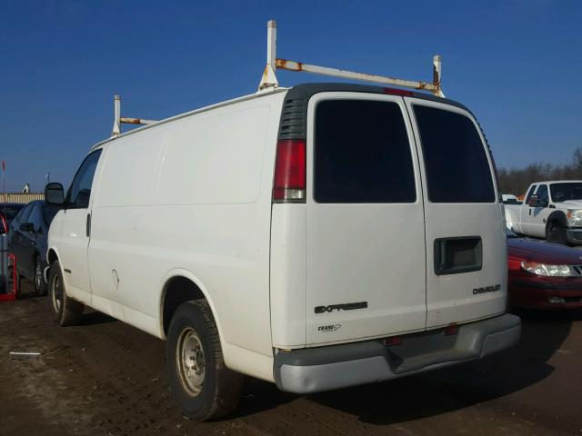 1GCGG25R521139034 - 2002 CHEVROLET EXPRESS G2 WHITE photo 3