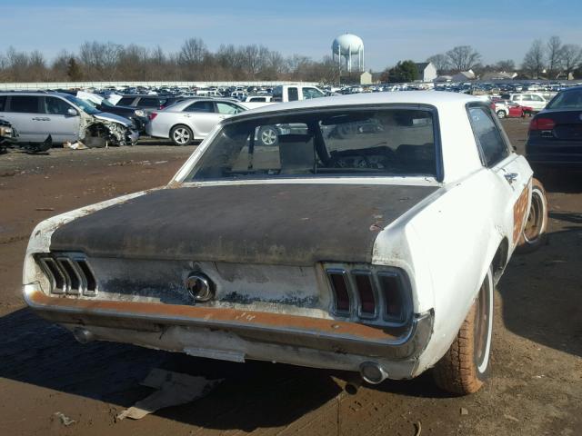 7T01T236628 - 1967 FORD MUSTANG WHITE photo 4