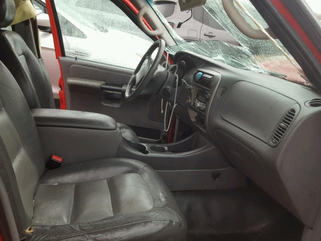 1FMDU77K55UB45438 - 2005 FORD EXPLORER S RED photo 5