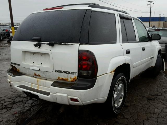 1GNDT13S922293682 - 2002 CHEVROLET TRAILBLAZE WHITE photo 4