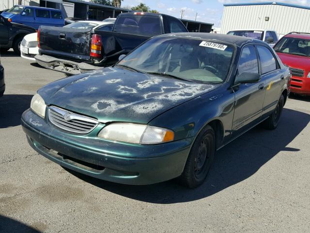 1YVGF22C3W5723265 - 1998 MAZDA 626 DX GREEN photo 2