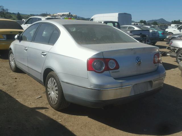 WVWJK73CX7P053626 - 2007 VOLKSWAGEN PASSAT SILVER photo 3