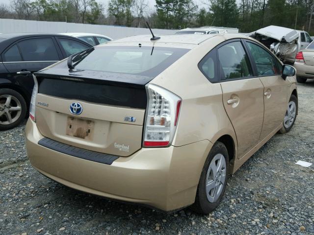 JTDKN3DU6B1452864 - 2011 TOYOTA PRIUS GOLD photo 4