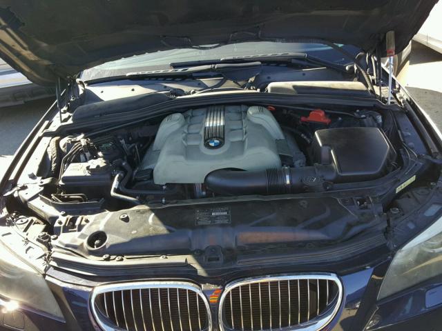 WBANB33555CN66845 - 2005 BMW 545 I BLUE photo 7