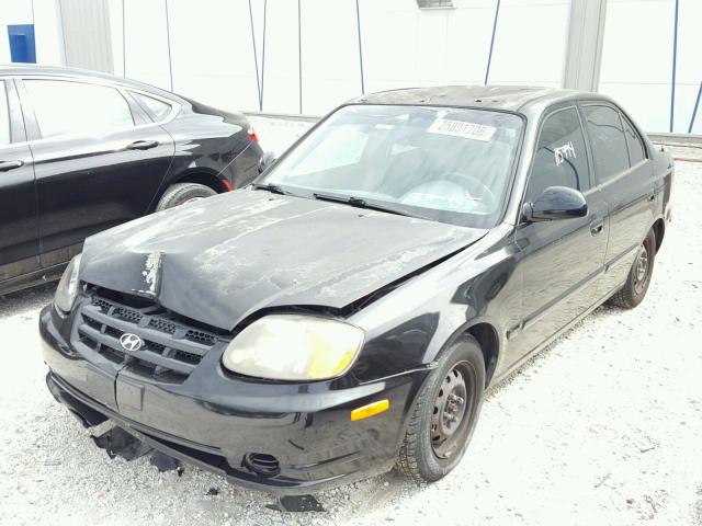 KMHCG45C25U617253 - 2005 HYUNDAI ACCENT GL BLACK photo 9