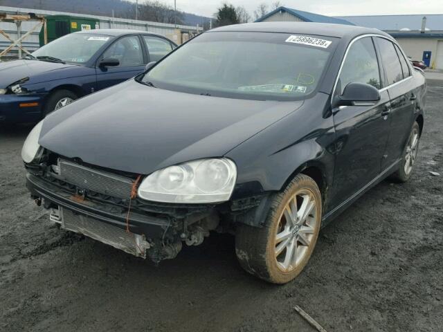 3VWKJ71K86M725377 - 2006 VOLKSWAGEN JETTA 2.0T BLACK photo 2