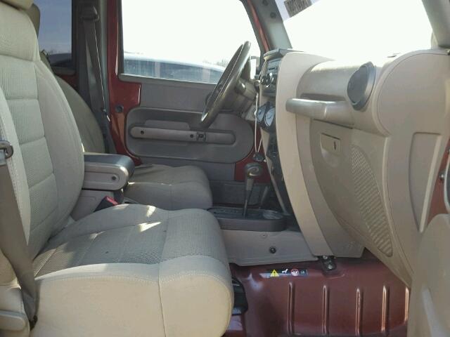 1J8GA59197L217200 - 2007 JEEP WRANGLER S 勃艮第红 照片 5