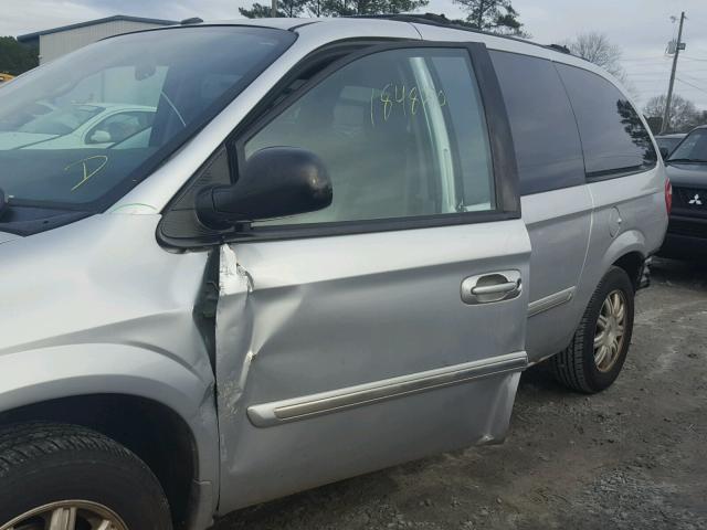 2A4GP54L86R821464 - 2006 CHRYSLER TOWN & COU GRAY photo 9