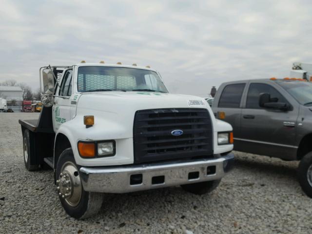 1FDXF80C8SVA03705 - 1995 FORD F800 WHITE photo 1