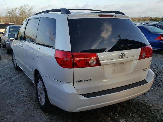 5TDZK22C67S036027 - 2007 TOYOTA SIENNA XLE WHITE photo 3