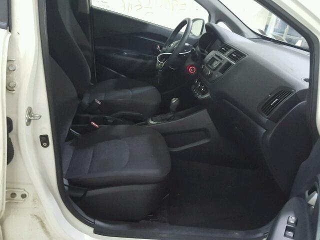 KNADM4A37D6157952 - 2013 KIA RIO LX Սպիտակ լուսանկար 5