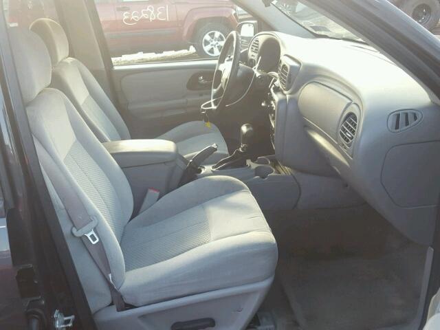 1GNDT13SX72198457 - 2007 CHEVROLET TRAILBLAZE GRAY photo 5